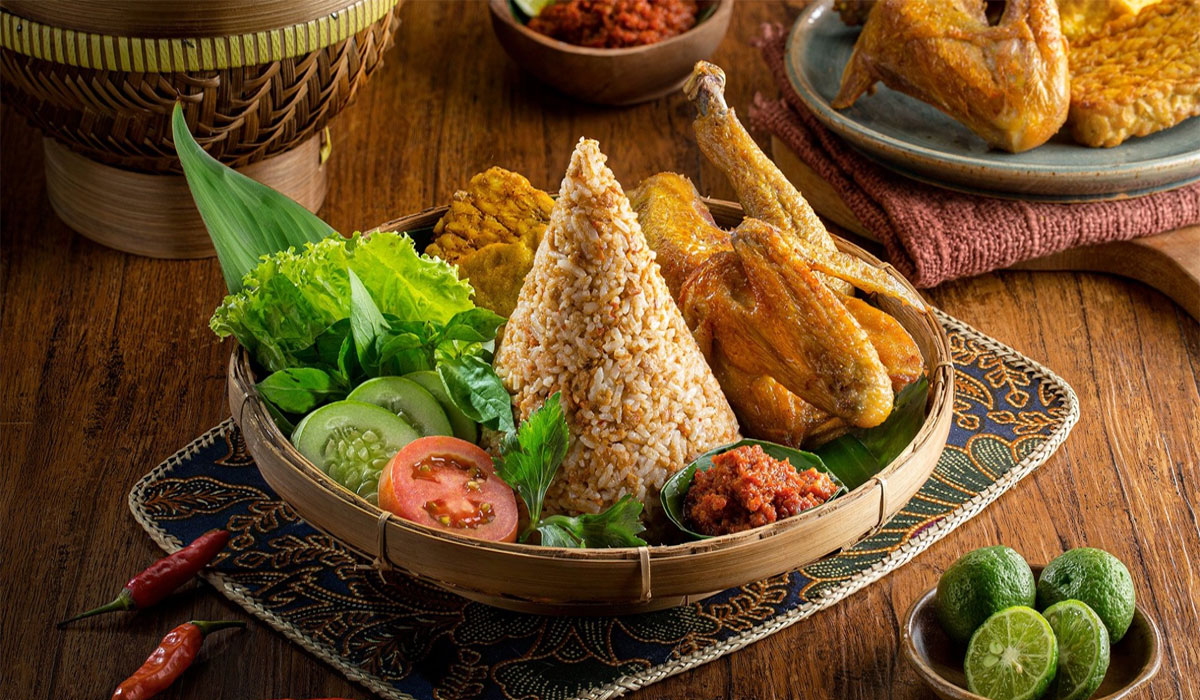 Lezatnya Bikin Nagih! Nasi Tutug Oncom Khas Sunda yang Wajib Dicoba